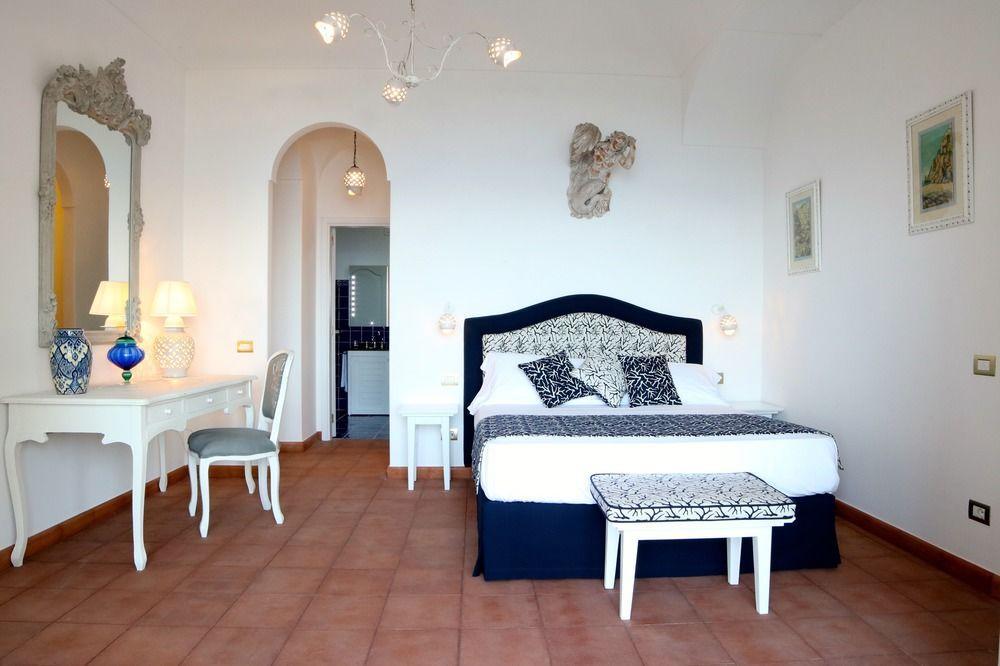 La Casa Di Peppe Guest House&villa 2*