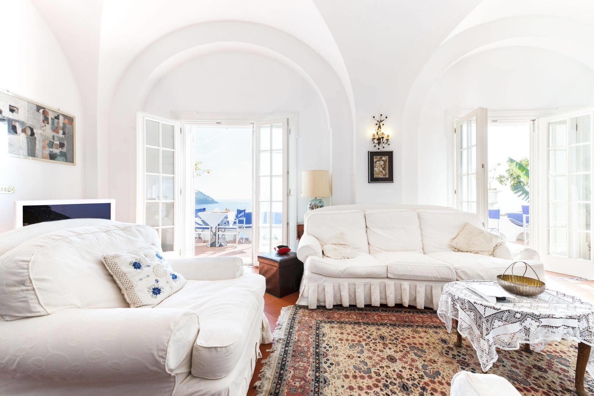 La Casa Di Peppe Guest House&villa